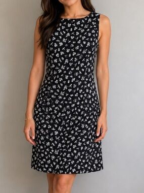 L’Officiel International Mode Black & White Floral Dragonfly Sleeveless Size 40